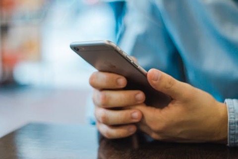 ホストの体験入店でオススメの応募方法とは