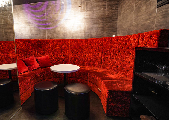 CLUB GENESIS(ジェネシス)の店内写真3