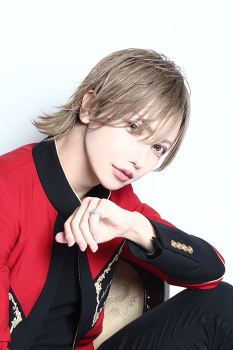歌舞伎町ホストクラブグループ『Dプレ』の越前リョーマ