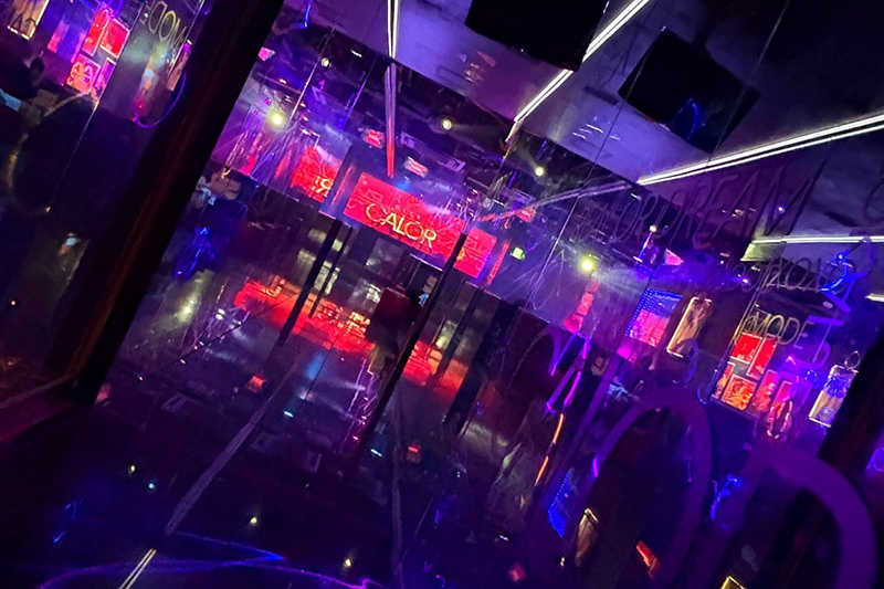 CaLoR(カロル)の店内写真1