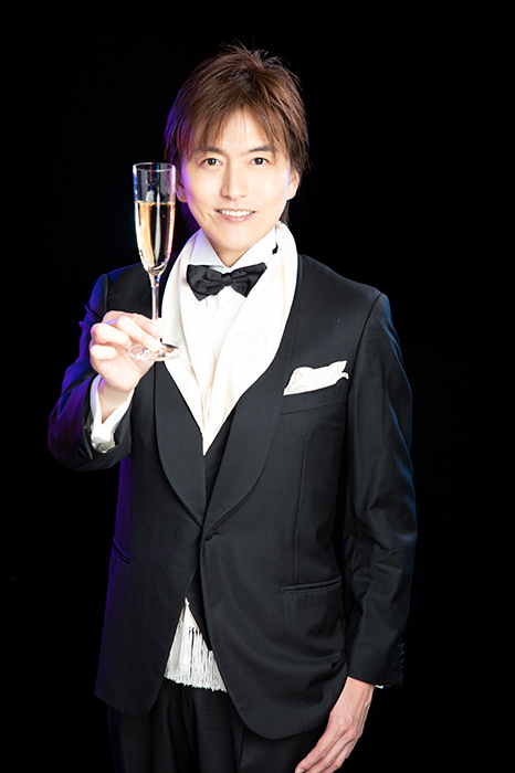 歌舞伎町ホストクラブTOP DANDY ZERO(トップダンディゼロ)の社長シャンパンタワー流星