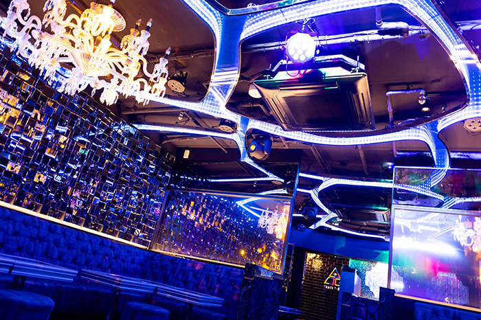 Dear’s B-N/S（ディアーズビーナス）の店内写真3