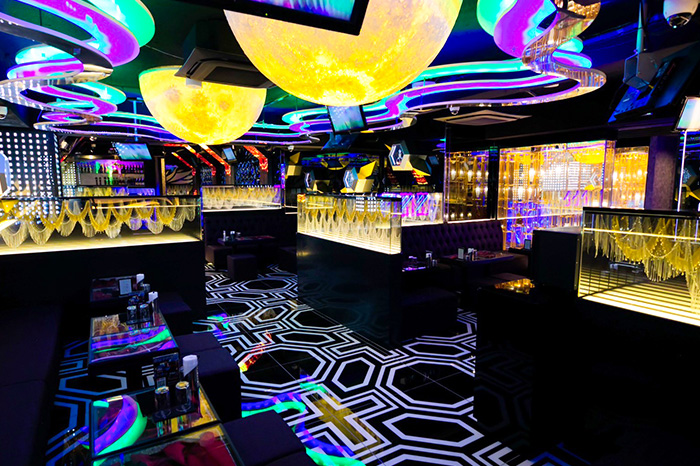 YGD(ワイジーディー)の店内写真1