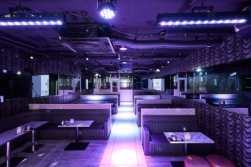 CROSS（クロス）の店内写真3